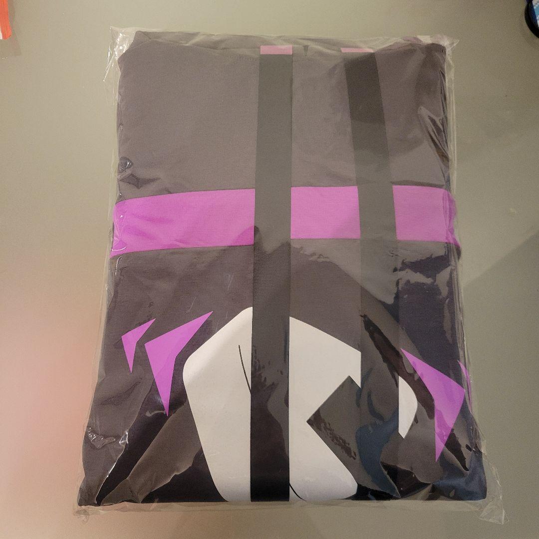 おかゆとおそろいパーカー