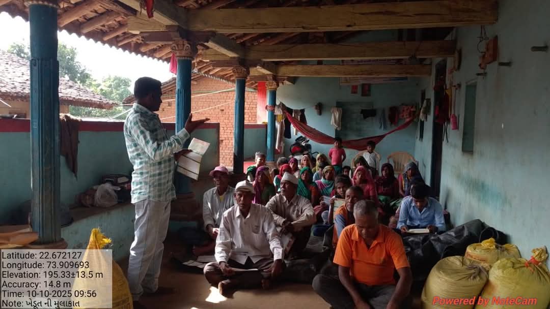 દાહોદ જિલ્લાના દેવગઢ બારિયા ખાતે આવેલ જુના બારિયા ગામમાં વિનોદ બારિયા દ્વારા પ્રાકૃતિક ખેતીની તાલીમ અપાઈ