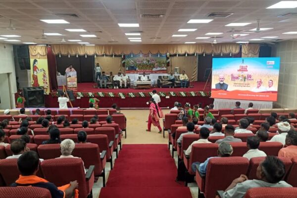 ડાંગ જિલ્લાના સુબીર અને વઘઇ ખાતે દિવસિય ‘રવિ કૃષિ મહોત્સવ’ નો પ્રારંભ