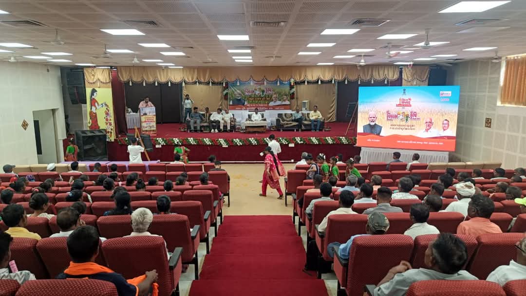 ડાંગ જિલ્લાના સુબીર અને વઘઇ ખાતે દિવસિય ‘રવિ કૃષિ મહોત્સવ’ નો પ્રારંભ