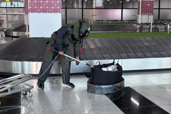 સુરત એરપોર્ટને બોમ્બથી ઉડાવી દેવાની મળી ધમકી