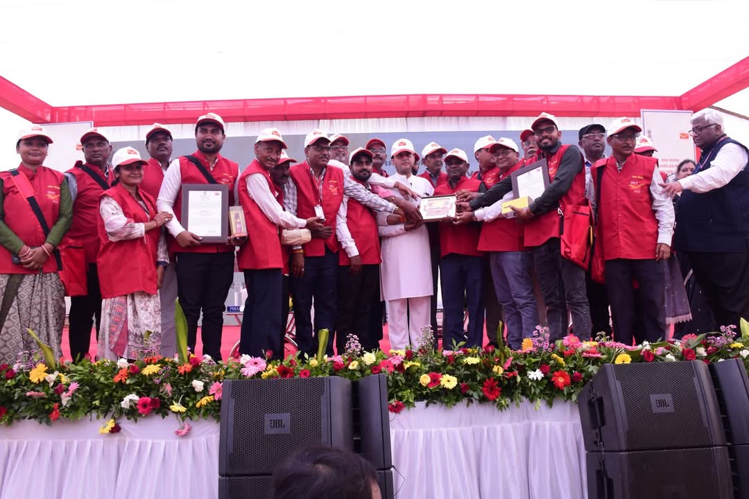 આધુનિકતાના યુગમાં એકતાનું પ્રતિક એટલે ગ્રામિણ ડાક સેવક : કેન્દ્રીય સંચાર મંત્રી જ્યોતિરાદિત્ય માધવરાવ સિંધિયા..