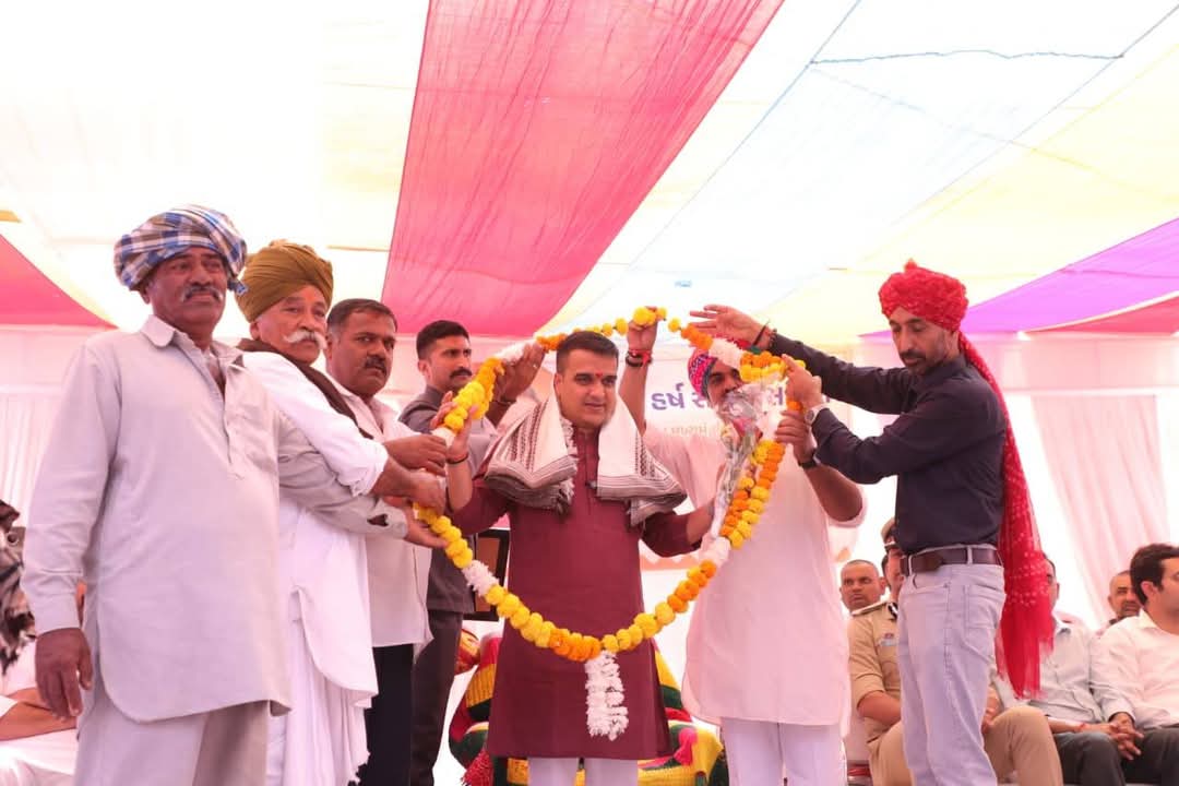 કચ્છના સરહદી ગામડાઓ અને ખમીરવંતા ગ્રામજનોએ દેશના સીમાડાઓને સુરક્ષિત રાખ્યા છે : નાયબ‌ મુખ્યમંત્રી હર્ષ સંઘવી