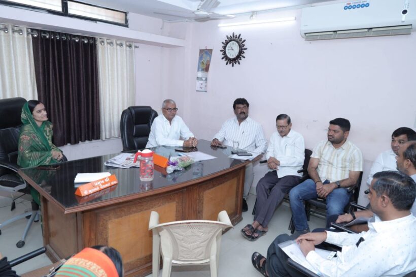 રાજ્યમંત્રી ત્રિકમભાઇ છાંગાના અધ્યક્ષસ્થાને વિકેન્દ્રીત જિલ્લા આયોજન માટે અંજાર તાલુકા આયોજન સમિતિની બેઠક યોજાઈ