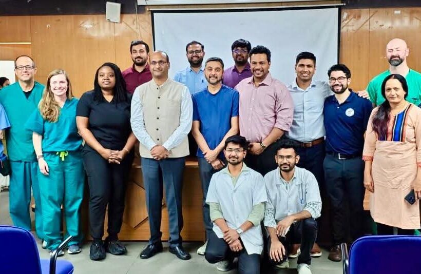 ‘ઈન્ડો-અમેરિકન સ્પાઈન સર્જરી કેમ્પ’ અંતર્ગત કરોડરજ્જુની અત્યંત જોખમી સર્જરી અમદાવાદમાં સફળતાપૂર્વક સંપન્ન